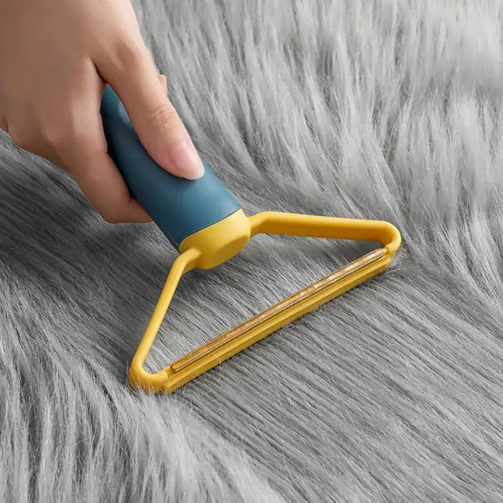 Brosse anti peluche